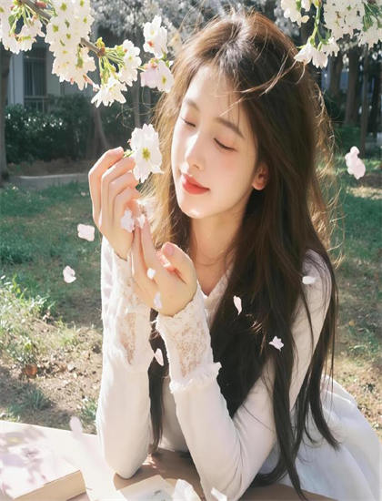 探索《七零婚书》的奥秘：隐藏细节与深层意义